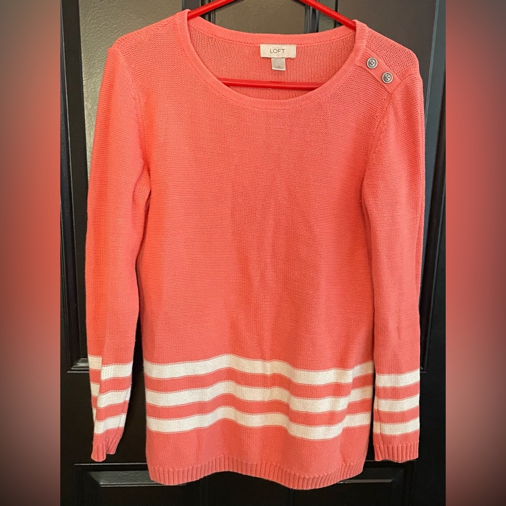Women’s Loft sweater size Med. Pink and white pre-owned